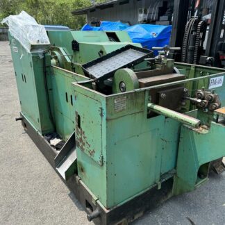 #1042-2 Yih Woen M8x152 semi cover heading machine
